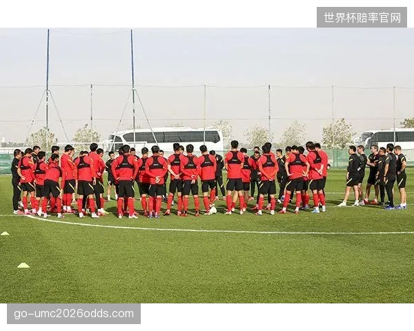 为缩短转场时间并保障球员休息，足协或需投入重金为球队租赁专用包机和巴士。